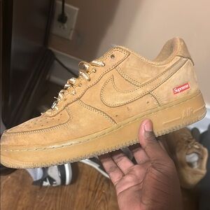 Supreme Tan Sneakers with Classic Design